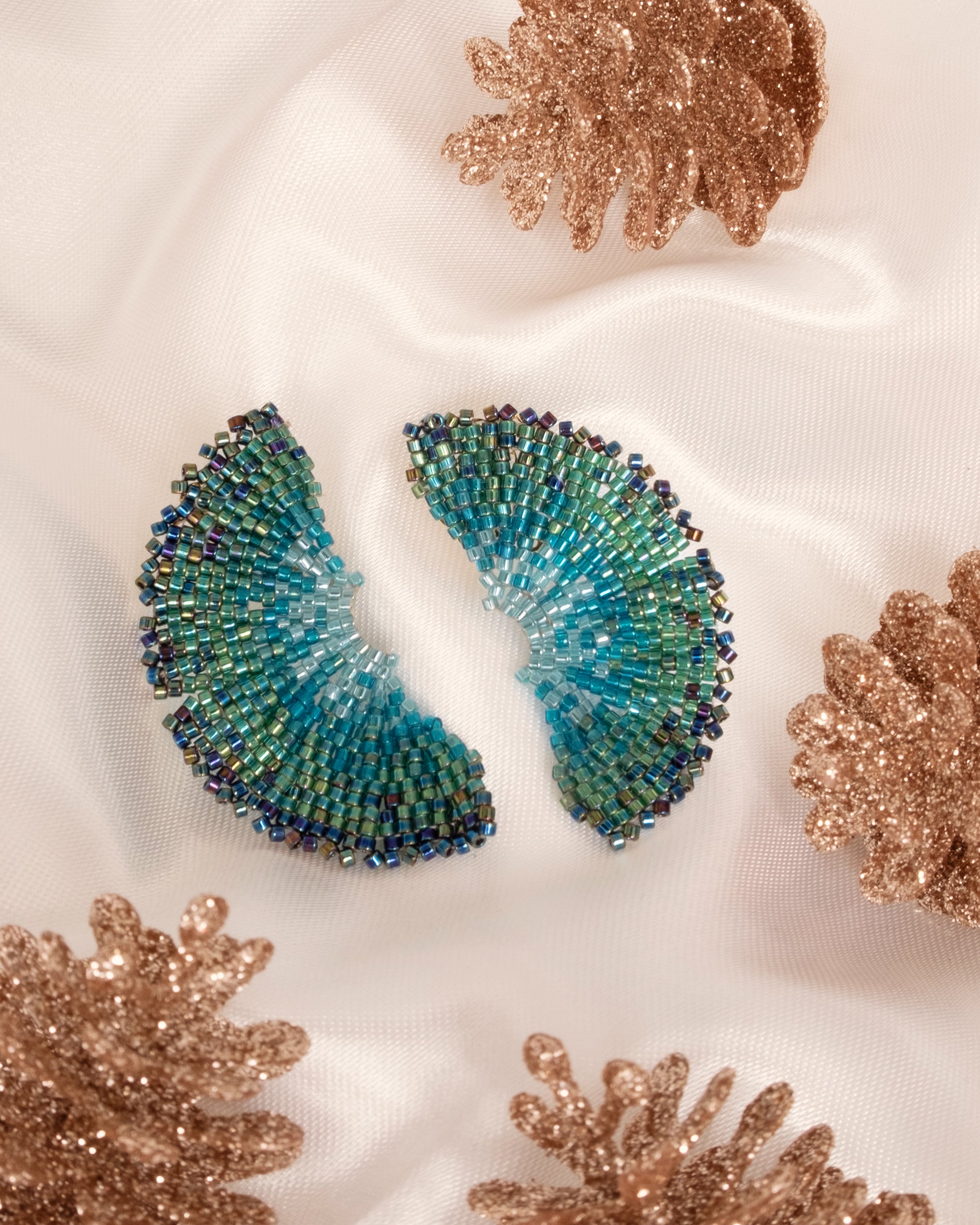 Handwoven Beaded Ginkgo Leaf Stud Earrings - Green