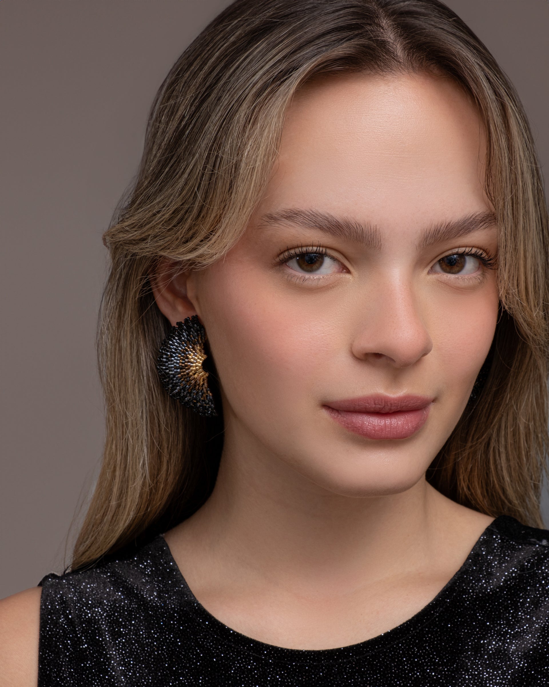 Handwoven Beaded Ginkgo Leaf Stud Earrings - Bronze
