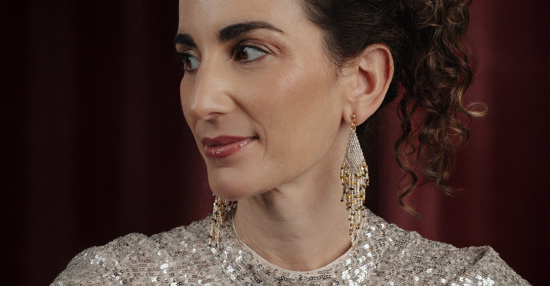 <font color="#756763"> Holiday</font> '25