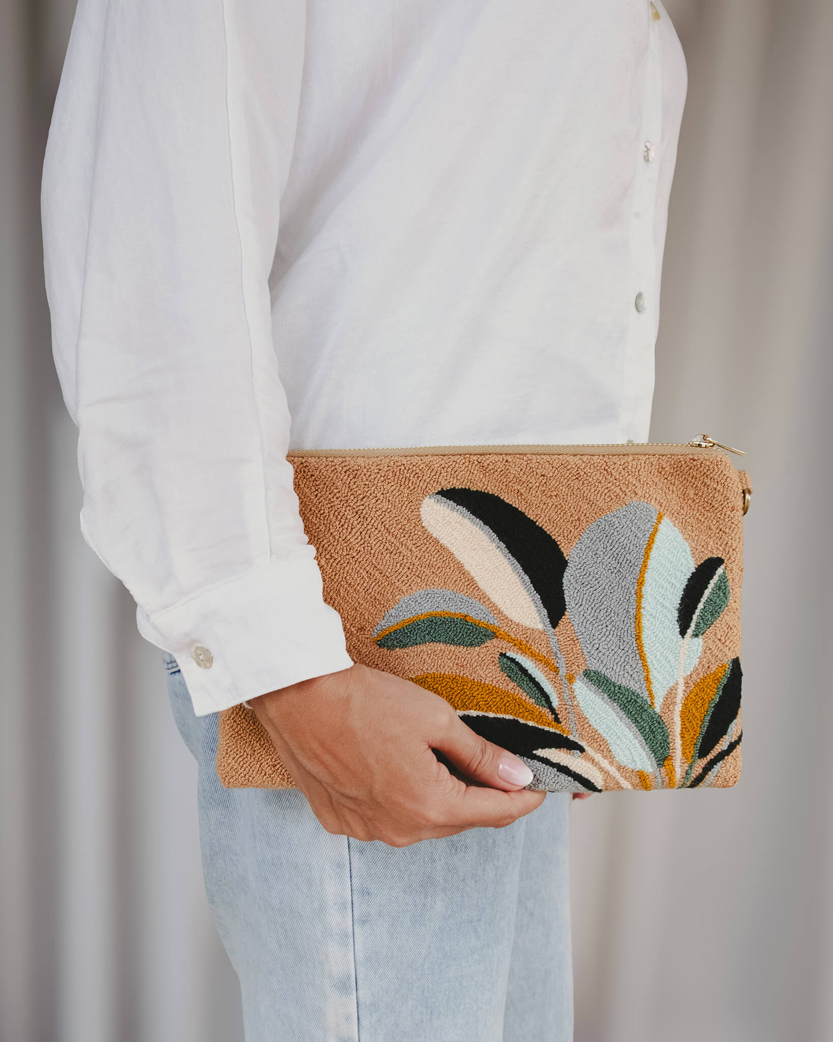Woven Convertible Crossbody Aluna Bag (Jaguar)