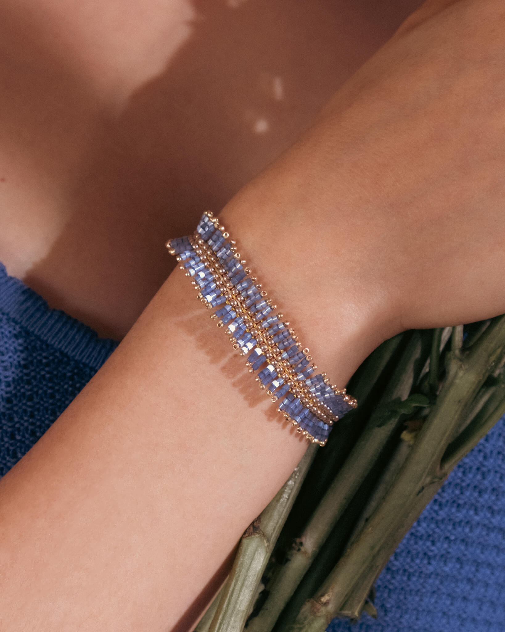 Handwoven Beaded Noor Bracelet (Blue)